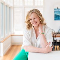 Leigh Sales AM
